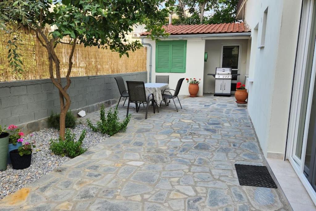 Villa The Lemon Tree Potos Exterior foto